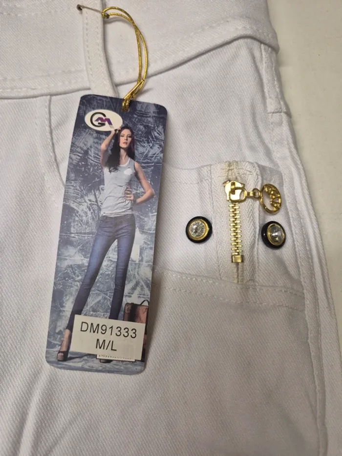 Pantalon blanc - photo numéro 3