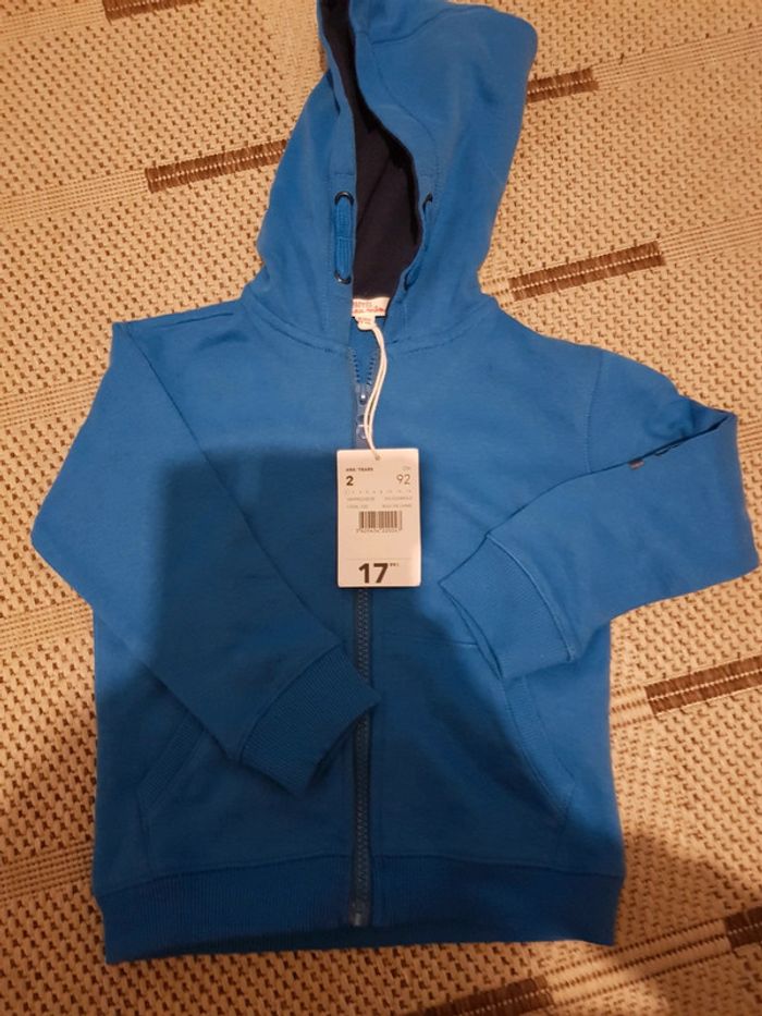 Gilet neuf 2 ans DPAM