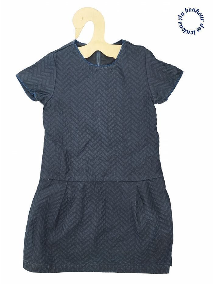 8 ans robe jean Bourget ( un peu moins contraste qu a l achat)