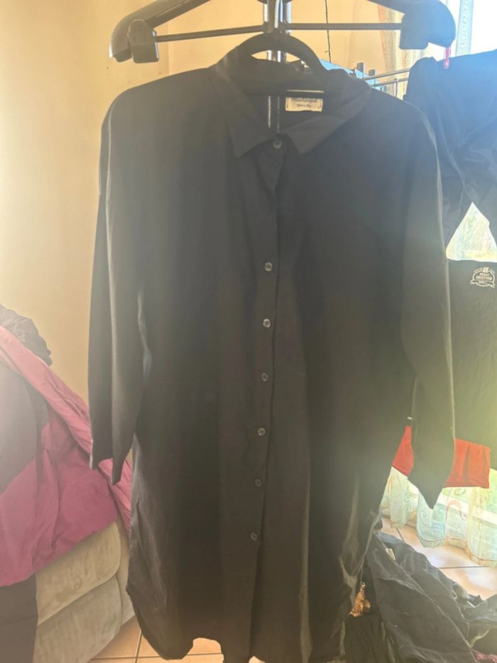 Robe chemise noire Mino du Sud