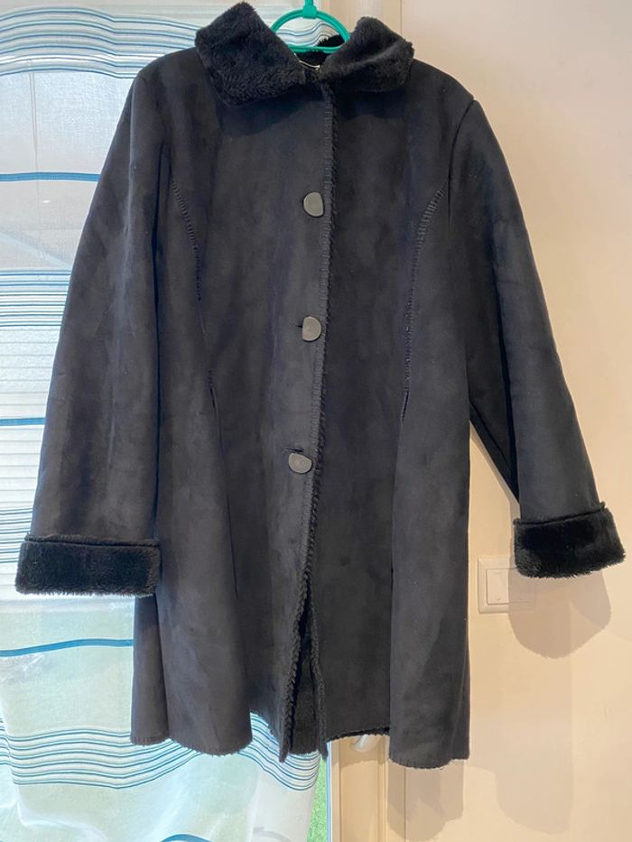 Manteau long fausse fourrure - photo numéro 3