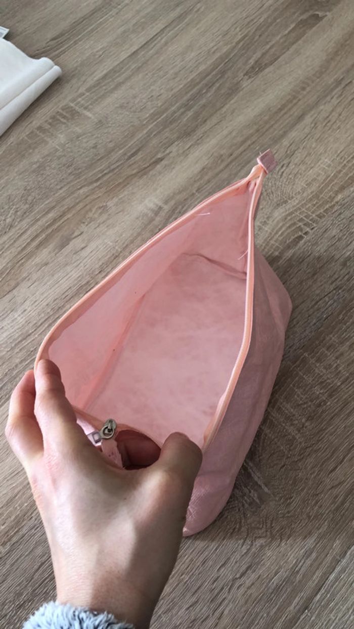 Pochette Ekoi - Neuve jamais utilisée - photo numéro 3