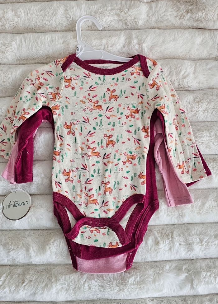 Lot de 3 bodies manches longues 100% coton 6-9mois Neufs - photo numéro 3