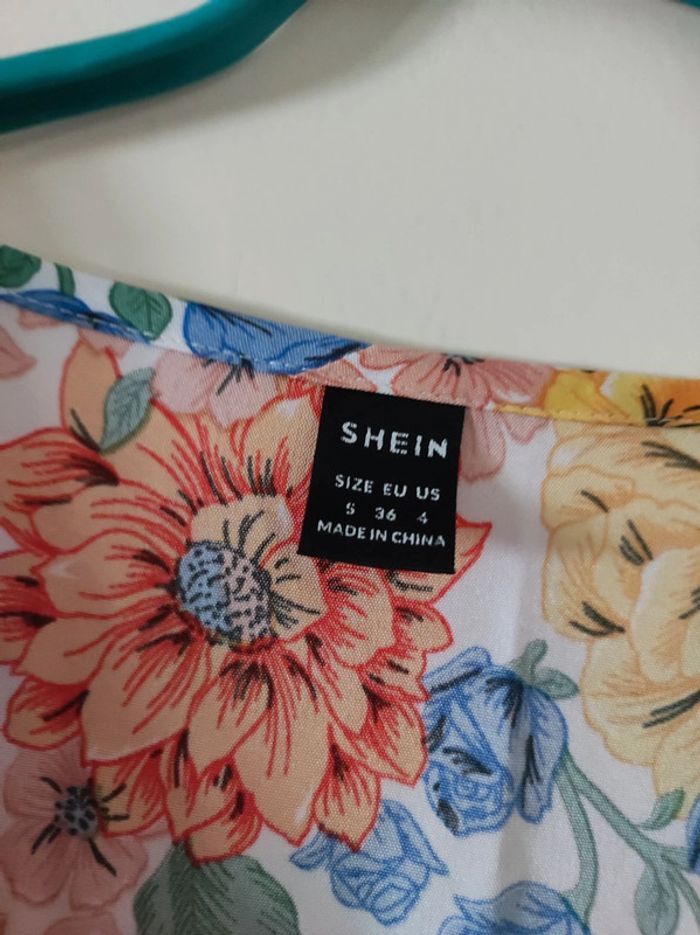Robe Shein T S - photo numéro 4