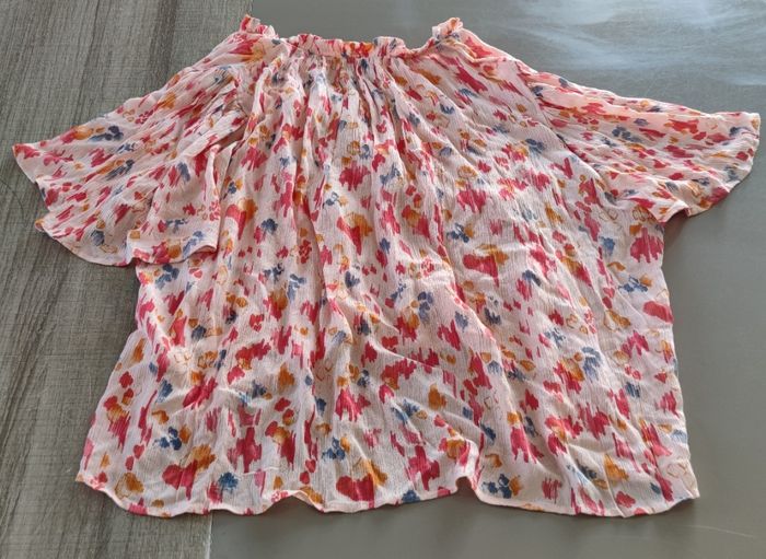 Haut manche courte marque sauvage poésie taille S couleur rose pour femme - photo numéro 5