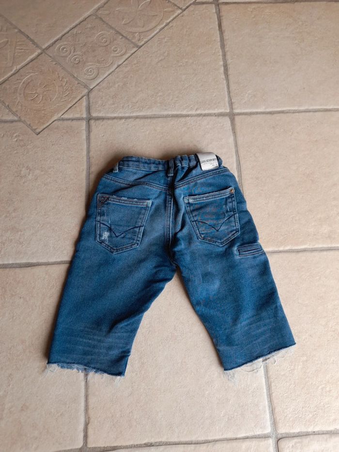 Short en jean used - photo numéro 2