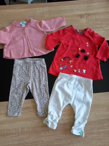 Lot de vêtements bébé fille 6 mois