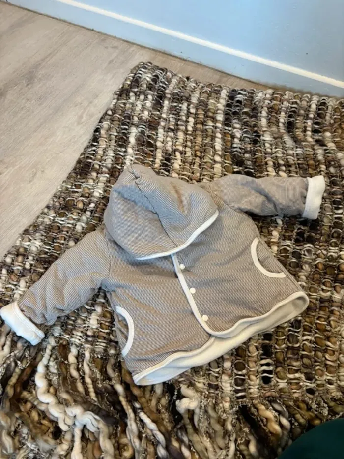 Manteau garçon réversible 9 mois - photo numéro 8
