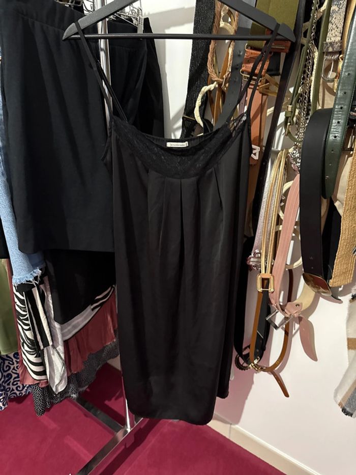 Jolie chemise de nuit S noire satinée monoprix