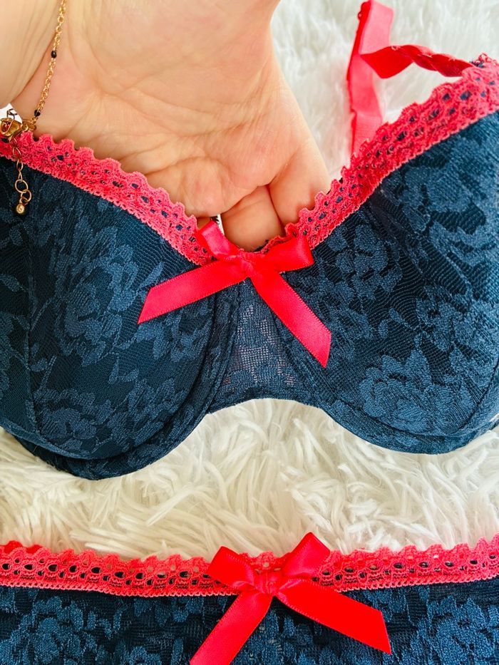 Ensemble sous vêtement darjeeling en dentelle. - photo numéro 4