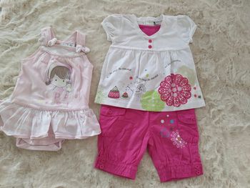 Lot n° 2 bébé fille 6 mois