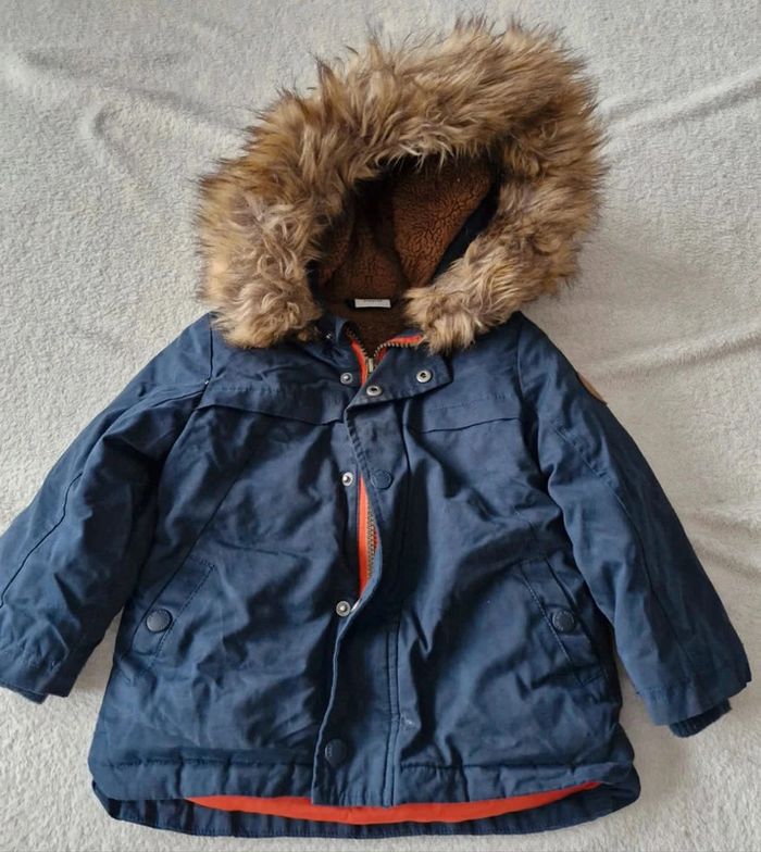 Manteau tape à l œil. 23 mois