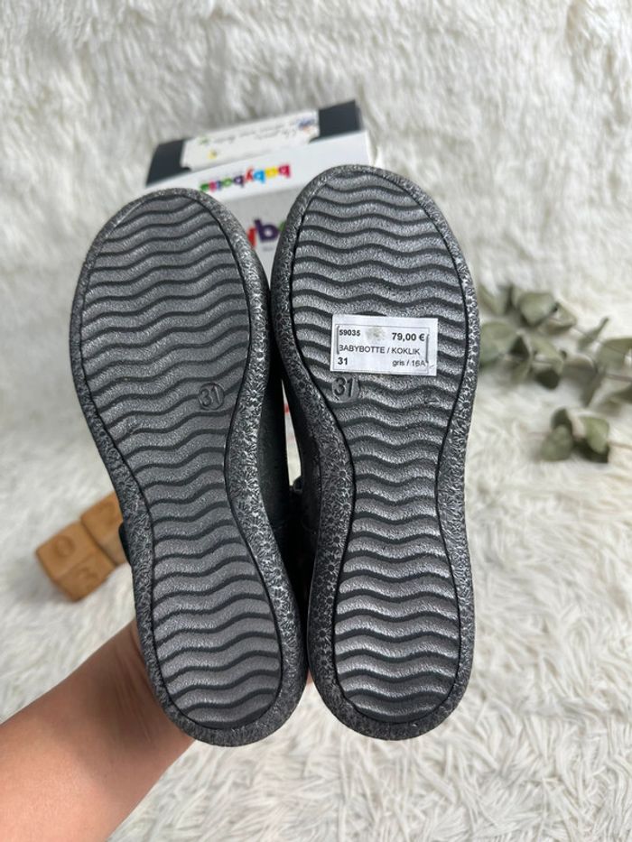 Paire de babies argentées Babybotte taille 31 - photo numéro 4