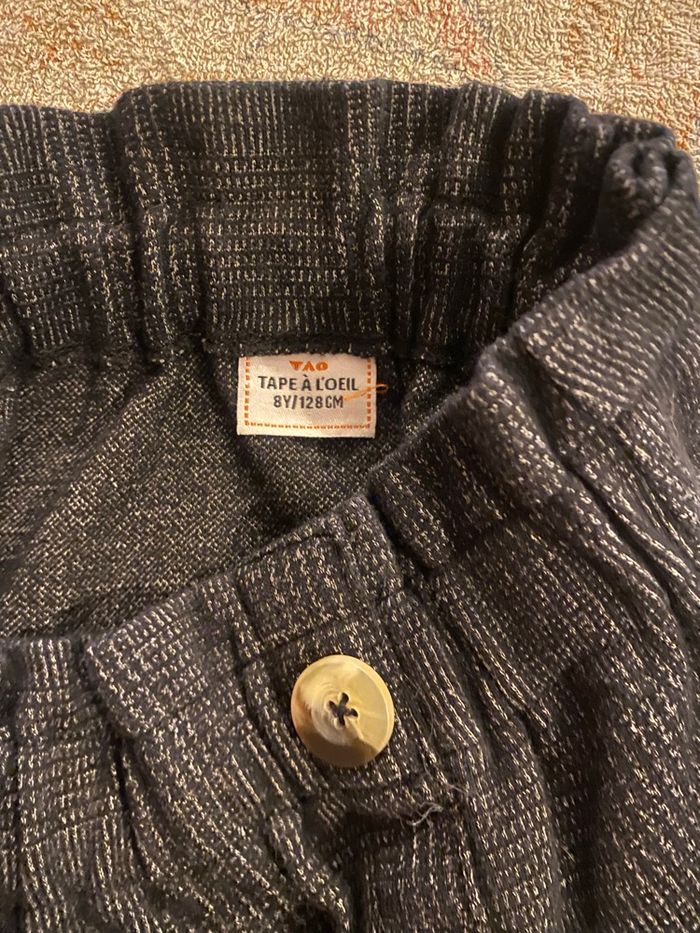 Jupe tape à l’œil