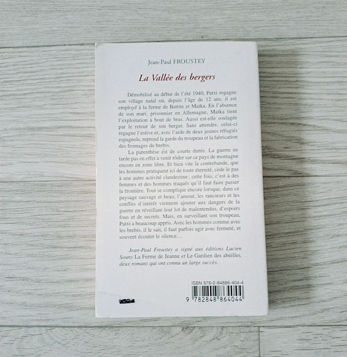 🌴Livre de poche🌴 - photo numéro 4
