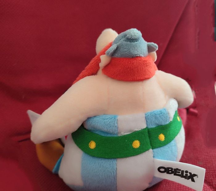 Obélix assis peluche - neuf - photo numéro 2