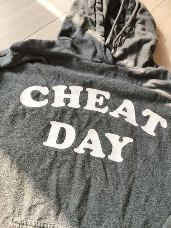 Sweat à capuche - photo numéro 3