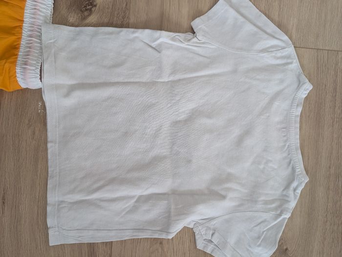 Short Hugo boss 5/6 ans - photo numéro 10