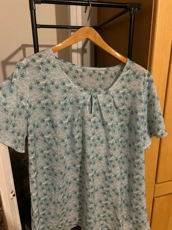 Blouse bleu clair