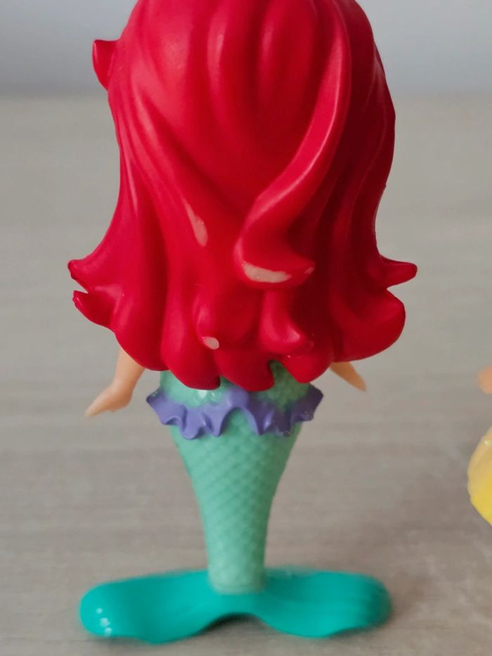 Petite figurine articulée Ariel et Belle - Disney - photo numéro 3