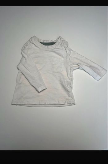 Hauts blanc et beige manches longues