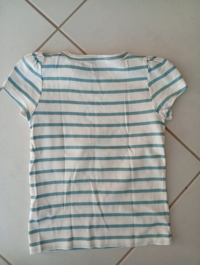 Tee-shirt à rayures Petit Bateau taille 5 ans - photo numéro 2