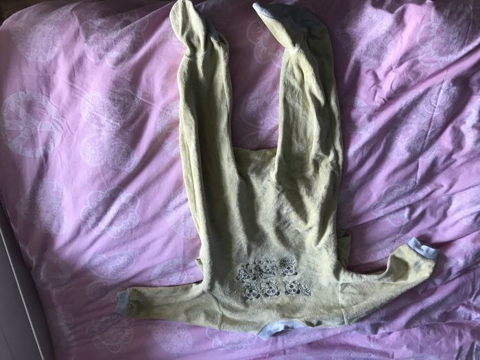 Les pyjamas des bébés de très bons états - photo numéro 9