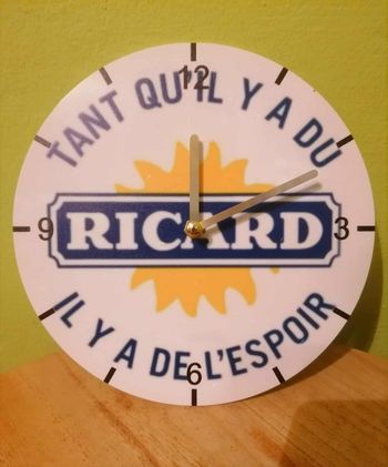 Horloge Ricard