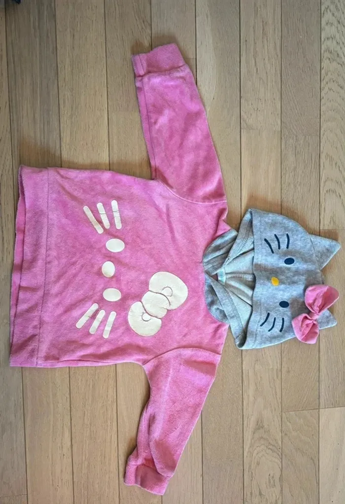 Pull à capuche chat