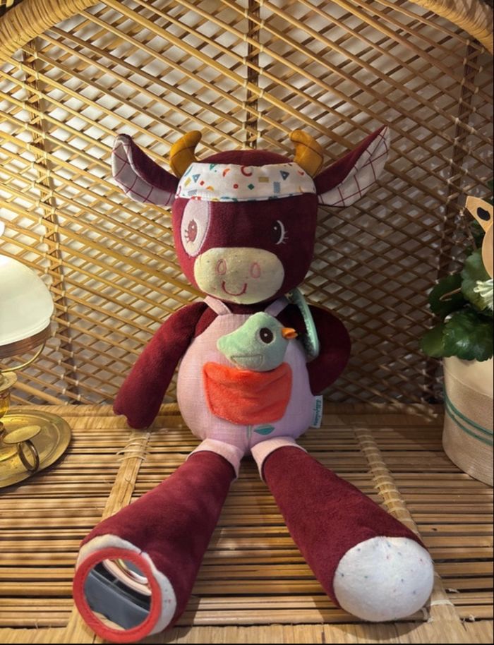 Rosalie peluche d’activité Lilliputiens