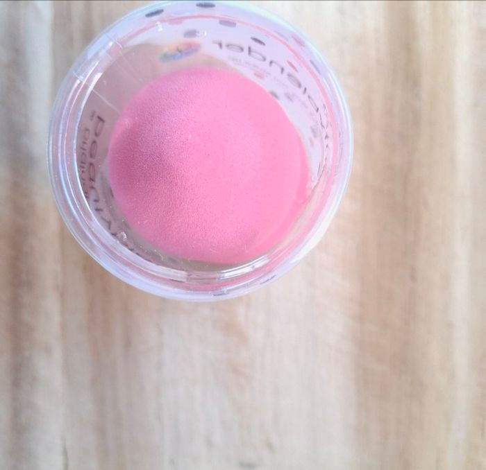 Beautyblender original – Éponge maquillage beige (neuf / jamais utilisé) - photo numéro 2