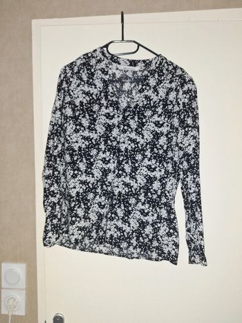 Blouse noire et blanche M