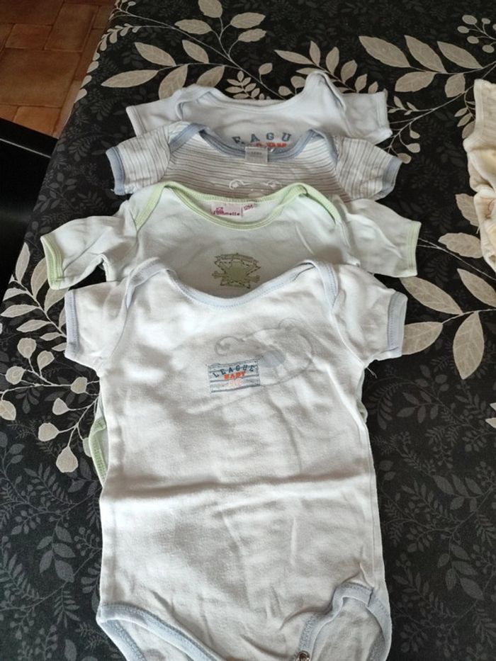 Lot bodys - photo numéro 4