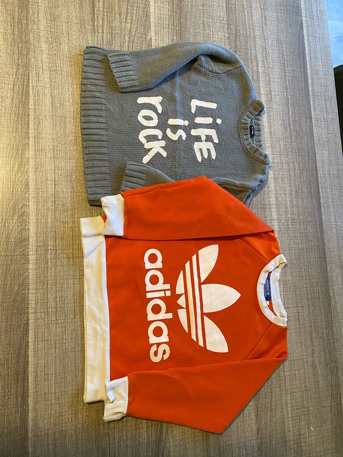 Lot pulls et maillots 4 ans - photo numéro 2