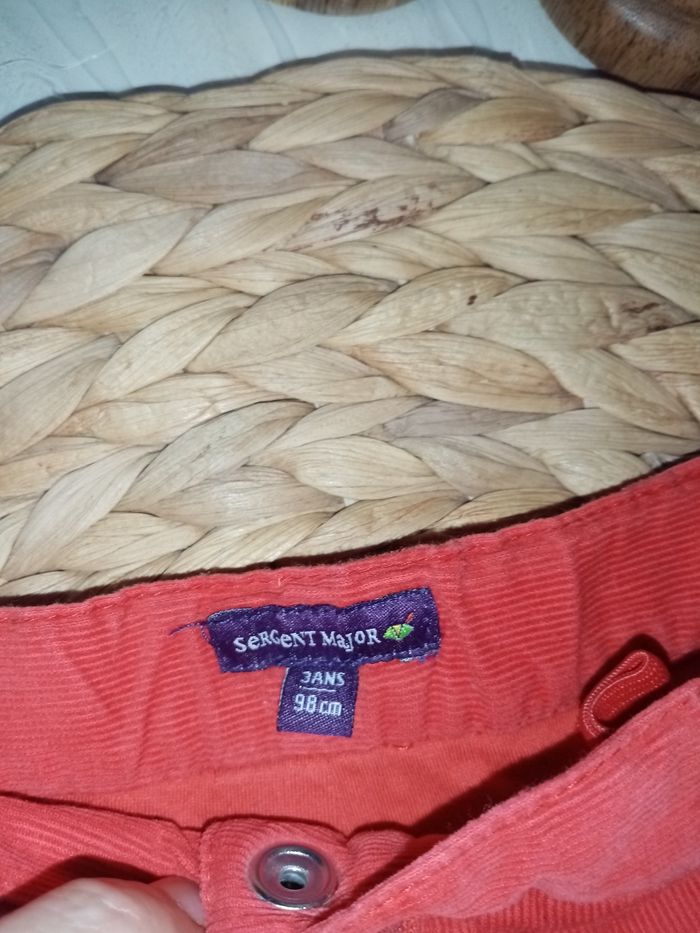 3 ans sergent major short velours rouge mi-saison /Excellent état - photo numéro 8