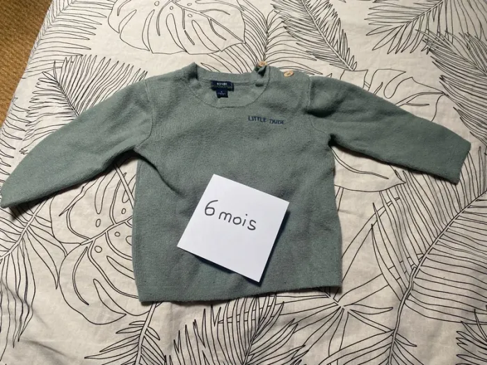 Pull 6mois