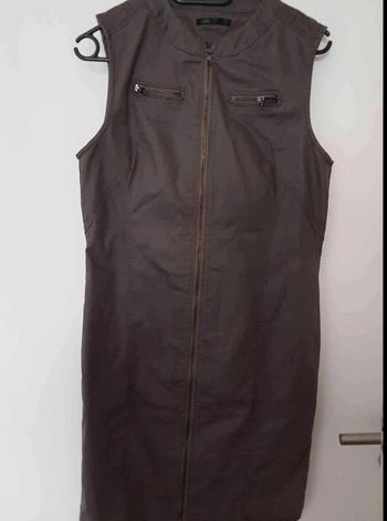 Robe  style jean  taille  38  40