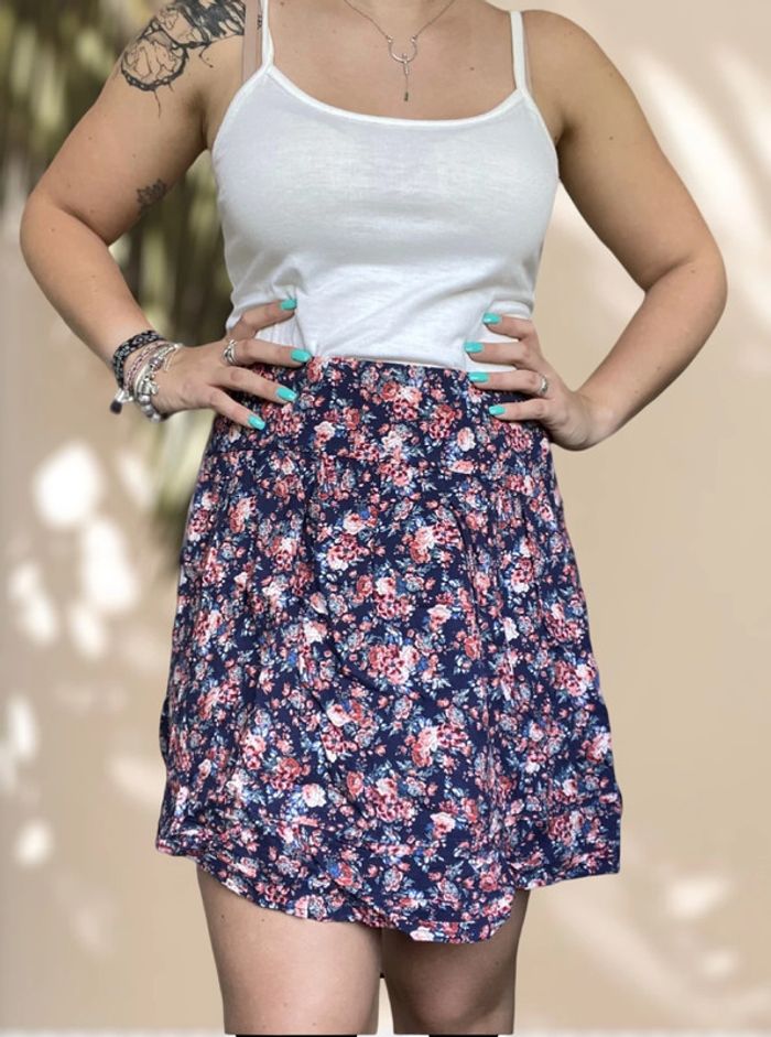 Jupe fleurie taille haute Camaïeu très bon état - photo numéro 3