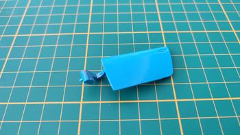 Porte gauche pièce détachée miniature Porsche 959 1/24 Burago #B46