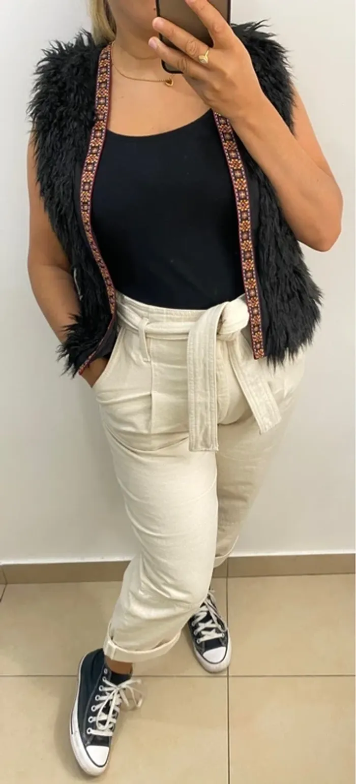 Gilet Noire Sans Manches Taille S-M - photo numéro 5