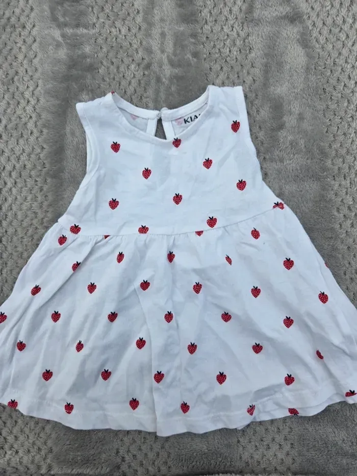 Lot de robes - photo numéro 2