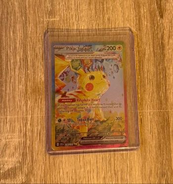 Carte Pokémon Pikachu ex