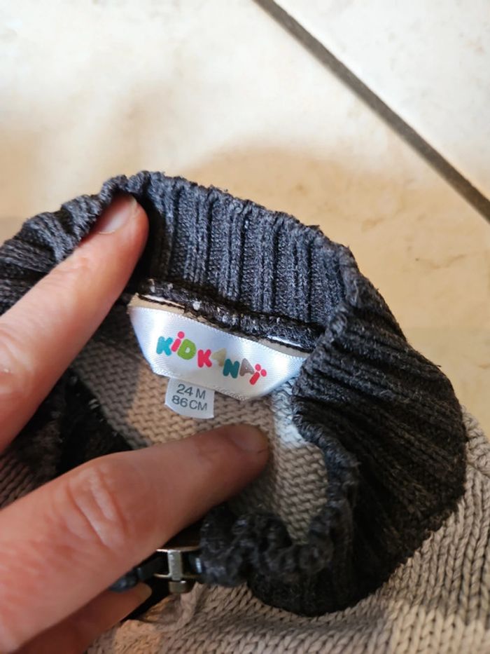 Lot de 3 gilets 2 ans - photo numéro 6