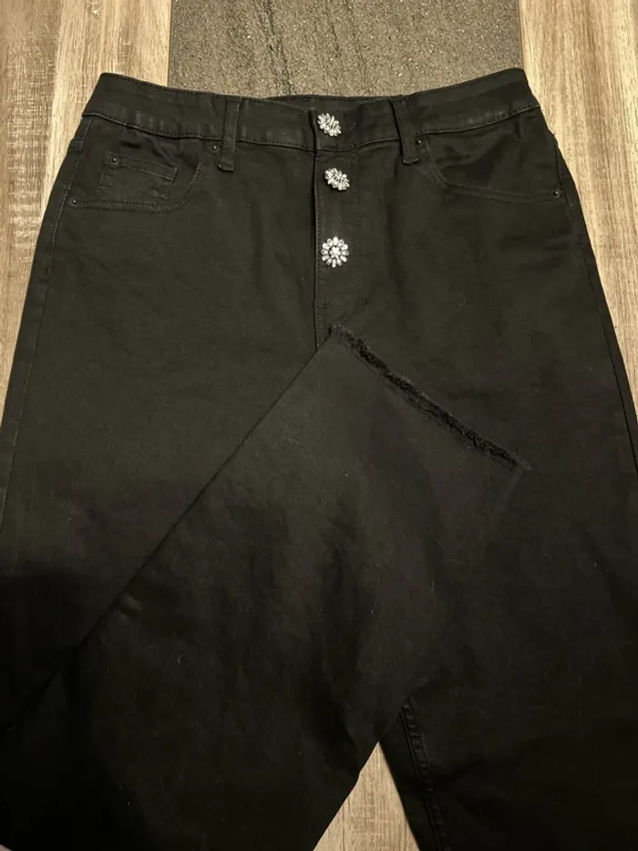 Pantalon noir droit