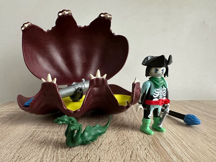 Playmobil pirate et fant?�me et coquillage ?� canon - Playmobil | Beebs
