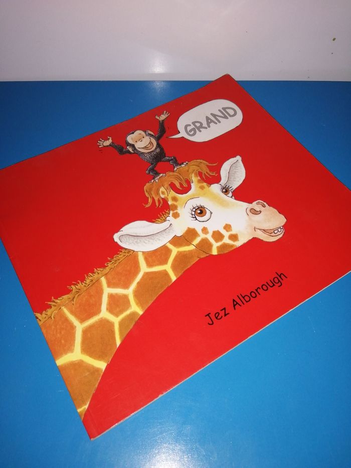 Grand & petit - photo numéro 2