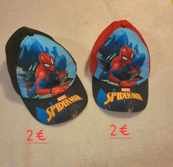 Lot ou a l'unité casquette Marvel spiderman tbe