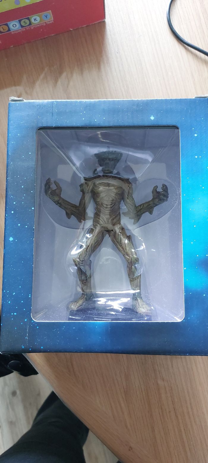 Figurine Groot des gardiens de la galaxie