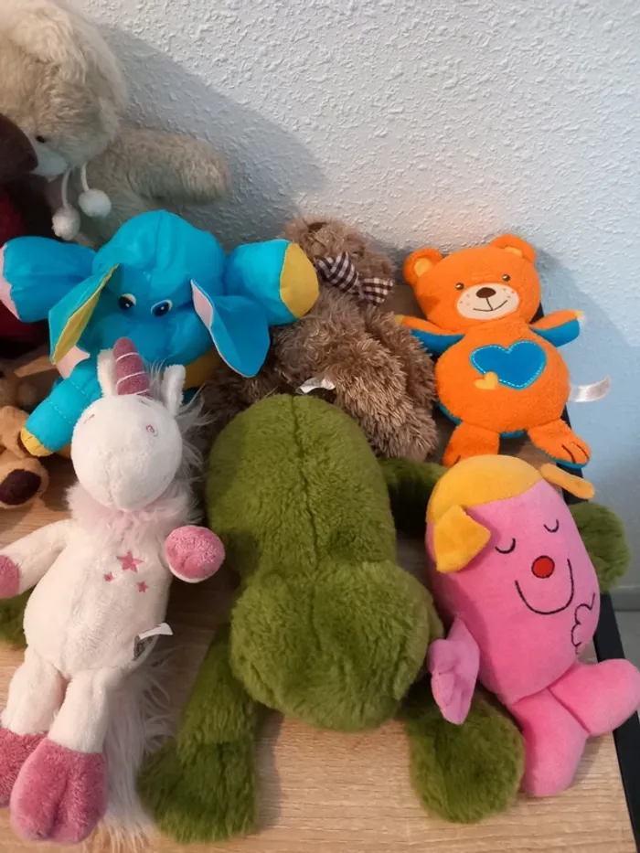 Lots de peluches différentes marques ajena, fizzy, nounours,etc - photo numéro 5