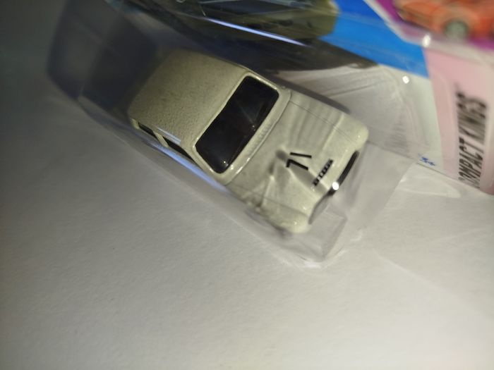 Hot Wheels Lotus Cortina 2025 - photo numéro 4